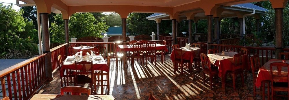Bernique Guesthouse La Digue Eksteriør billede